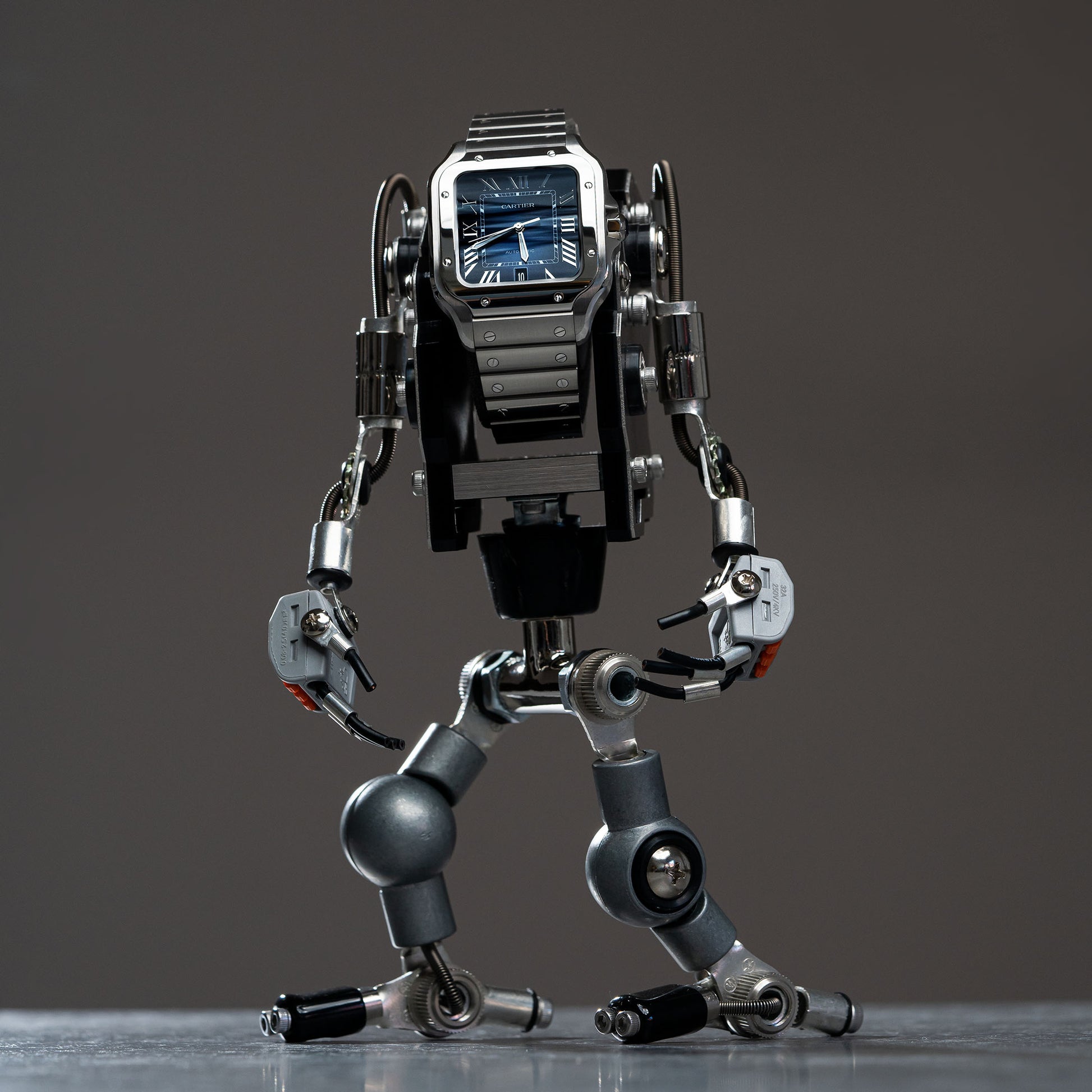 Watchinator Robotoy Watch Stand
